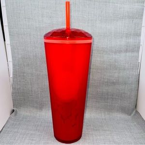 Starbucks Red Hearts Valentine's 2022 24oz Cold Cup Tumbler Dome Lid Straw NEW